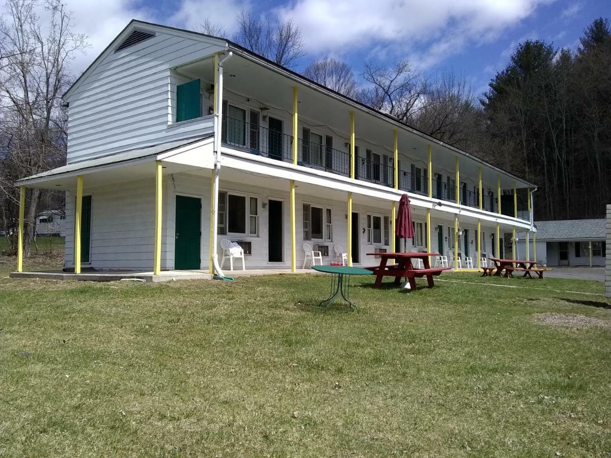 Green Valley Motel Williamstown Exterior photo